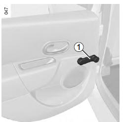 Renault Modus. Lève-vitres manuels arrière