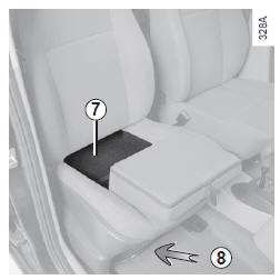 Renault Modus. Siège passager avec retenue d'objets intégrée 7
